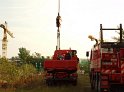 LKW faehrt in den Rhein Langel Hitdorf Faehre P307